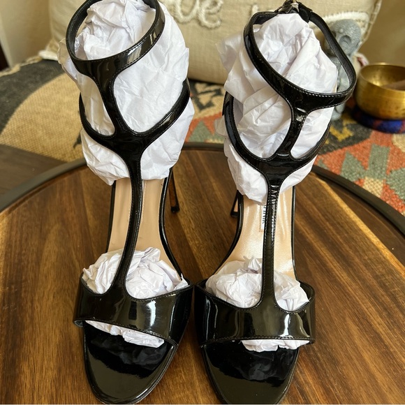 Manolo Blahnik “Cellin” $795 Double T Strap Heels EU38 US8 - Picture 3 of 15